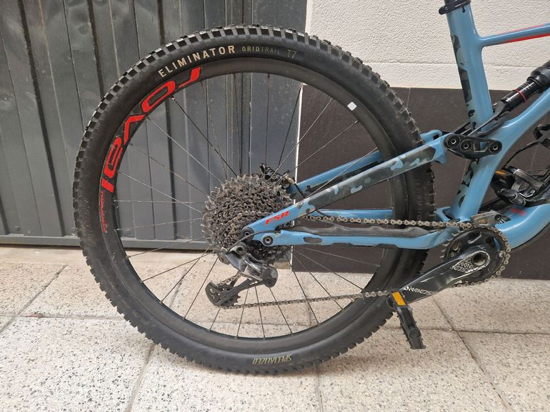 Used Specialized Men's Stumpjumper Expert 29 2019 2019 Mountainbike, Blue, 29 — image 3 of 6