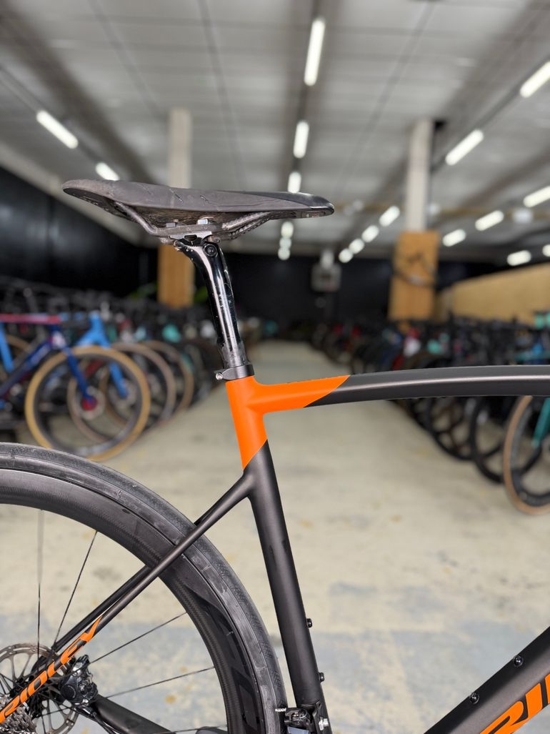 Used Ridley Fenix Shimano Ultegra 2021 Road & Gravel, Black — image 8 of 21
