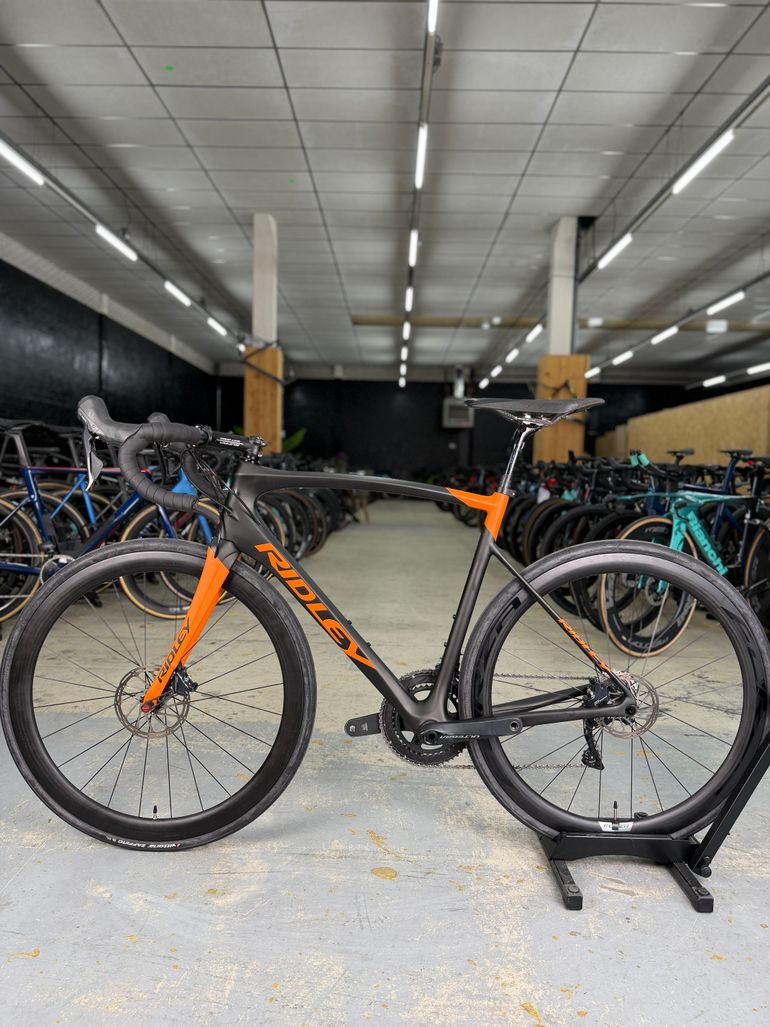 Used Ridley Fenix Shimano Ultegra 2021 Road & Gravel, Black — image 13 of 21