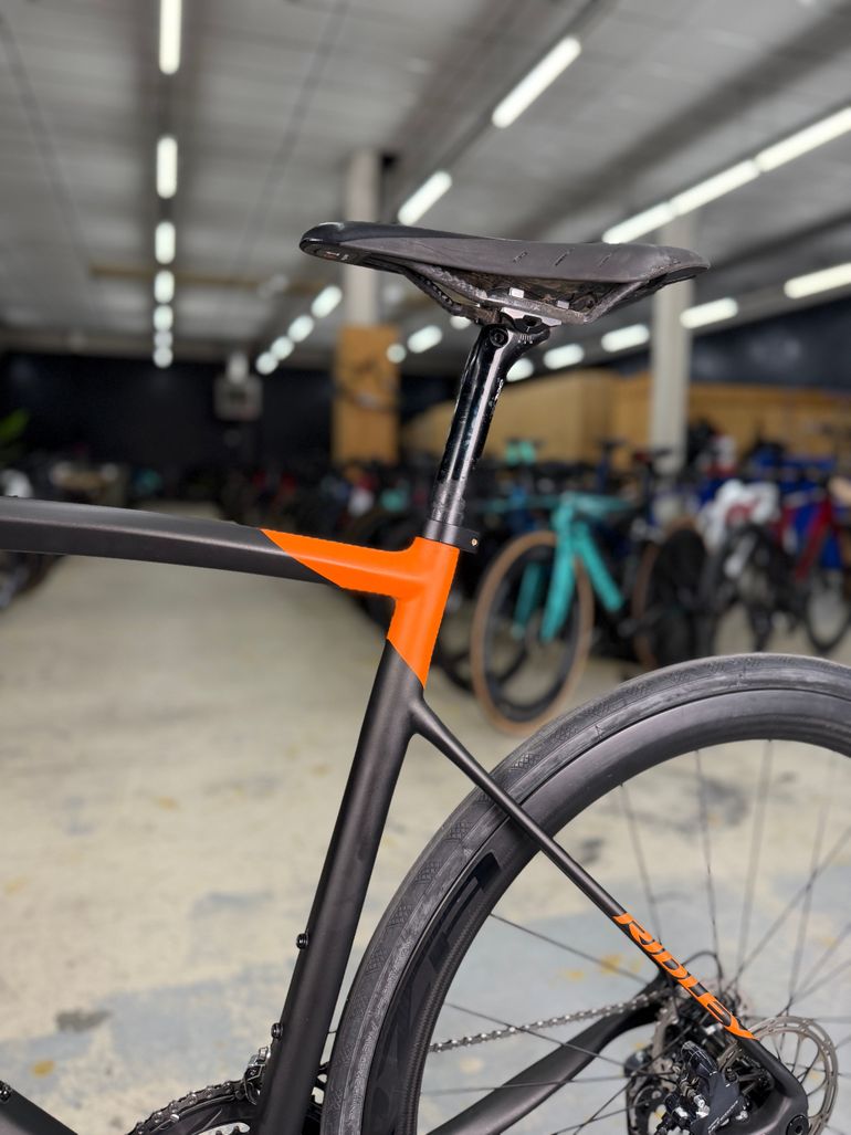 Used Ridley Fenix Shimano Ultegra 2021 Road & Gravel, Black — image 17 of 21