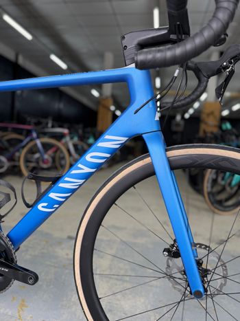 Used Canyon Ultimate CF SL Carbon 2019 Road & Gravel — image 5 of 23