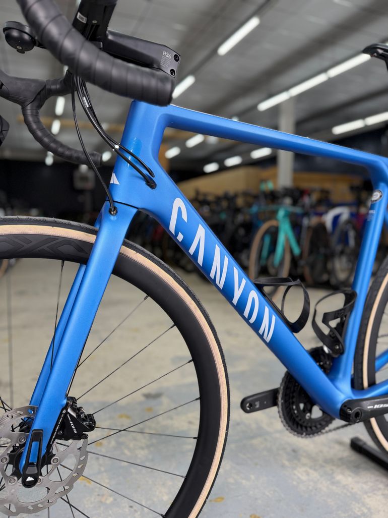 Used Canyon Ultimate CF SL Carbon 2019 Road & Gravel — image 17 of 23