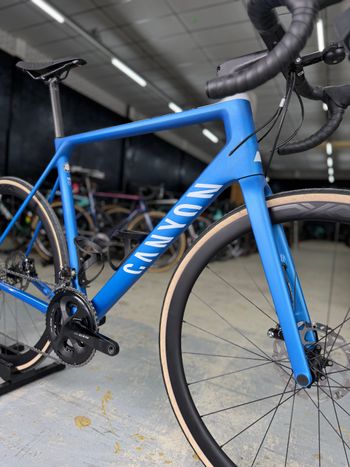 Used Canyon Ultimate CF SL Carbon 2019 Road & Gravel — image 4 of 23