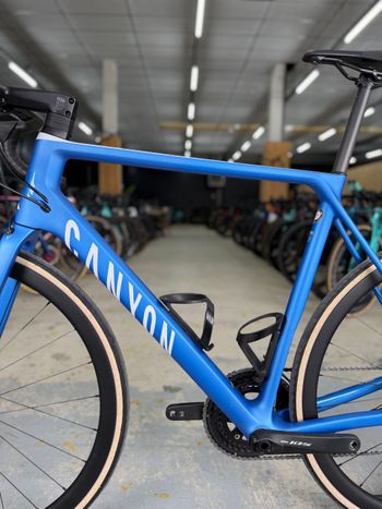 Used Canyon Ultimate CF SL Carbon 2019 Road & Gravel — image 22 of 23