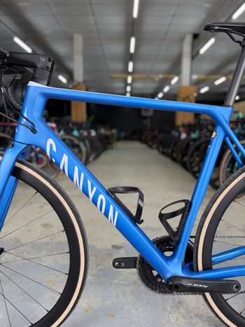 Used Canyon Ultimate CF SL Carbon 2019 Road & Gravel — image 19 of 23