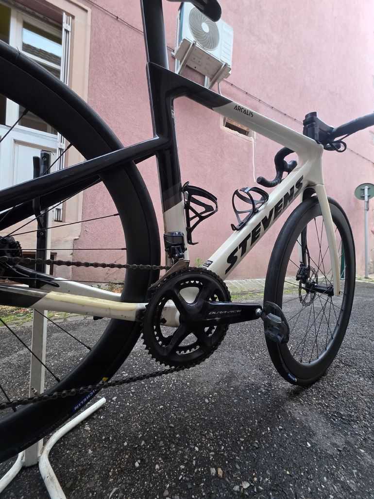Used Stevens Arcalis Shimano Dura Ace Di2 2024 Road & Gravel, White — image 3 of 4