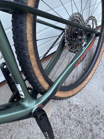 Used Stevens Sonora ES 2021 2021 Mountainbike, Green — image 9 of 12