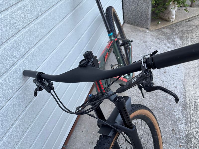 Used Stevens Sonora ES 2021 2021 Mountainbike, Green — image 8 of 12