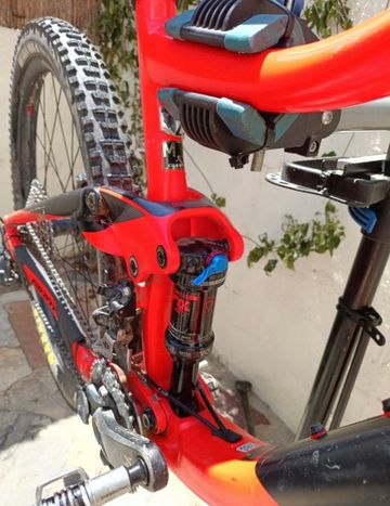 Used Giant Trance Shimano Deore XT 2018 Mountainbike, Orange, 27.5 (650B) — image 4 of 15