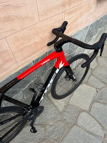 Used Trek Émonda SL 6 Disc Pro 2021 2021 Road & Gravel, Black — image 4 of 6