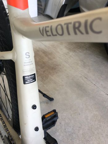 Used Velotric T1 E-Bike Regular Size 2025 Road & Gravel, Light Gray — image 3 of 11