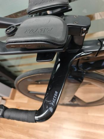 Used Factor HANZŌ - SRAM Red w/ Power Meter 2025 2025 Road & Gravel, Black — image 19 of 21