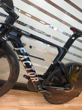 Used Factor HANZŌ - SRAM Red w/ Power Meter 2025 2025 Road & Gravel, Black — image 18 of 21