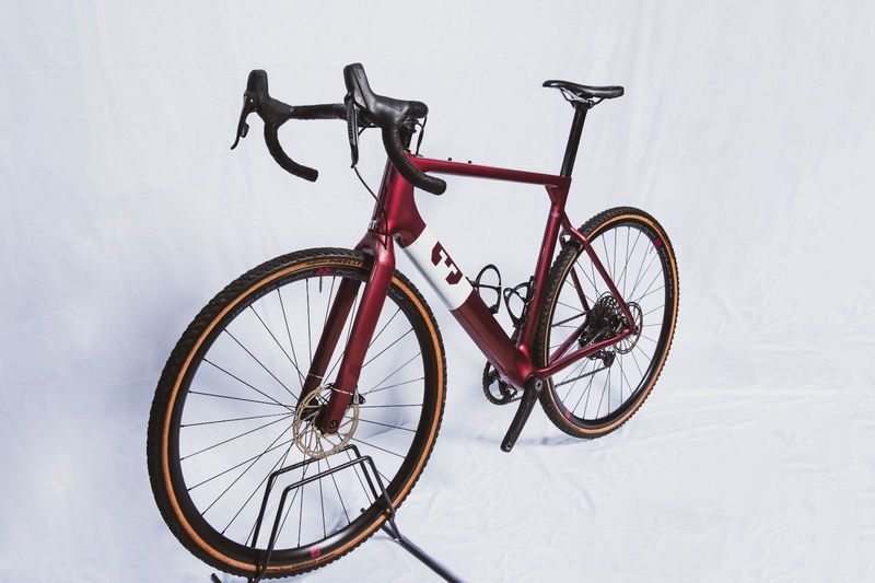 Używany 3T Exploro PRO - Gravel Carbonio - SRAM Rival (XL) 2022 Road & Gravel