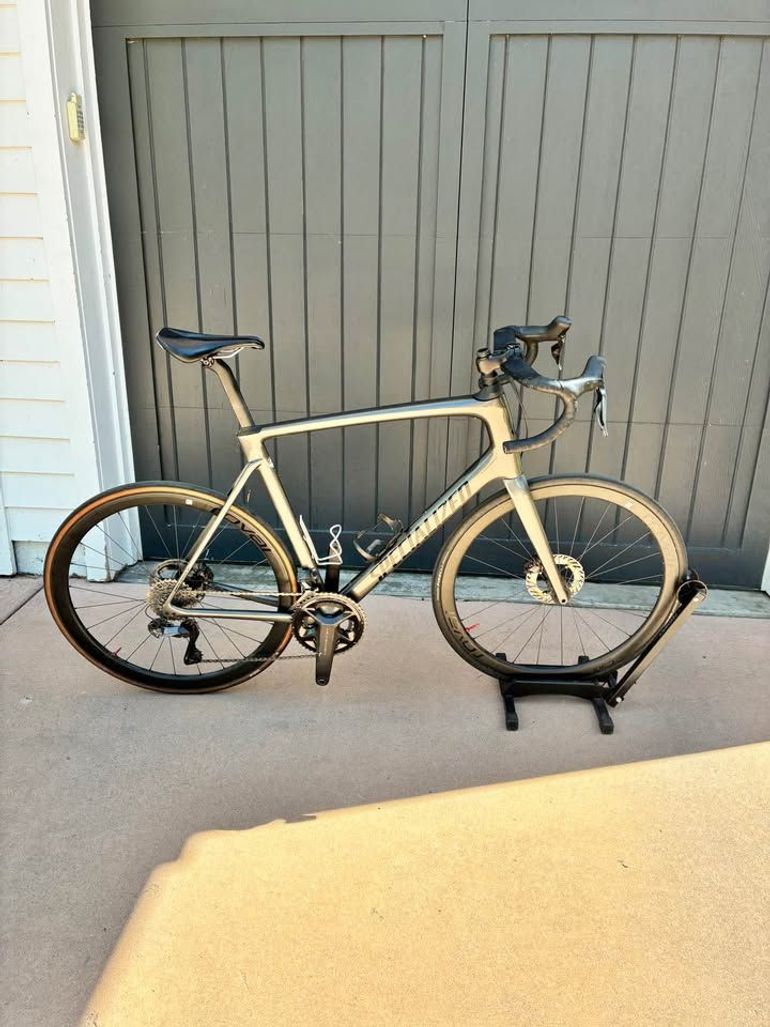 Used Specialized Roubaix Expert 2022 2022 Road & Gravel, Light Gray — image 1 of 7