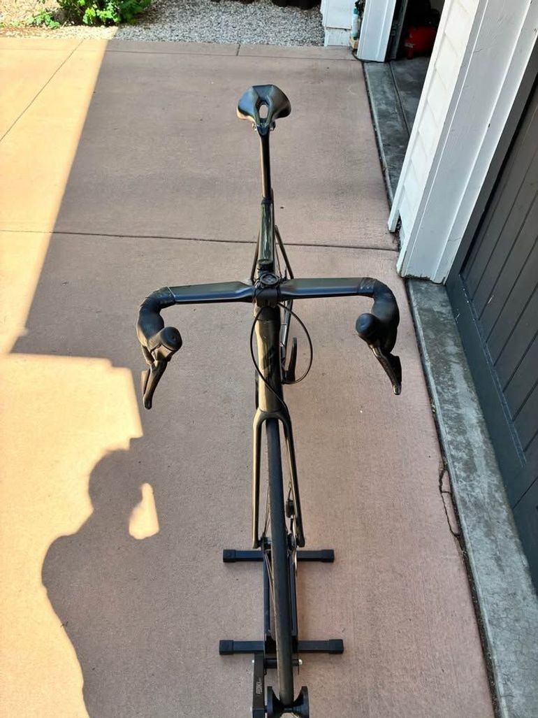 Used Specialized Roubaix Expert 2022 2022 Road & Gravel, Light Gray — image 4 of 7