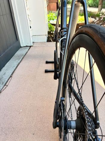 Used Specialized Roubaix Expert 2022 2022 Road & Gravel, Light Gray — image 2 of 7