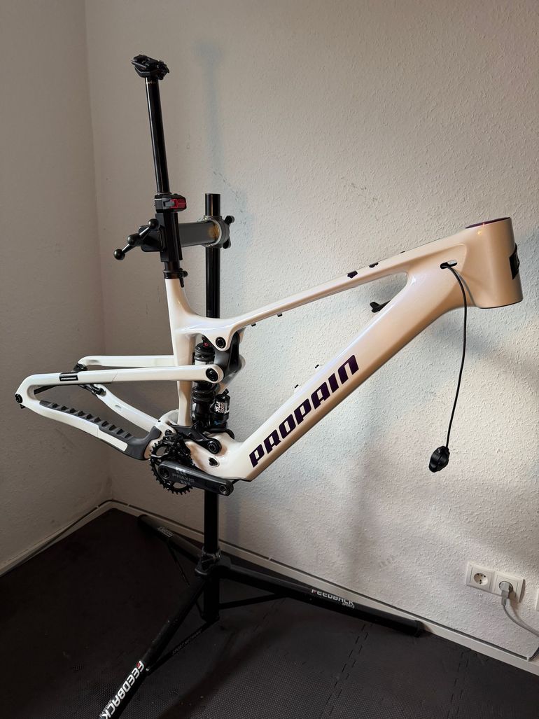 Used Propain SRESH SL Base 2025 Frameset 2025 Mountainbike, White, 29, 27.5 — image 1 of 8