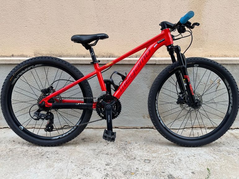 Used Megamo Ku4 Shimano Tourney 2026 Mountainbike, Rosso — image 1 of 7