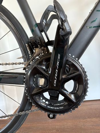 Used Canyon Ultimate CFR Di2 2023 2023 Road & Gravel, Schwarz — image 7 of 9