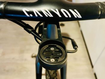 Used Canyon Inflite CF SLX 9.0 Pro Race 2018 2018 Road & Gravel, Black — image 4 of 15