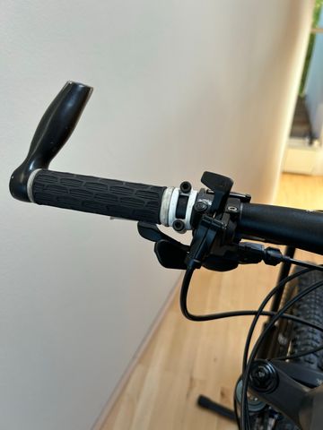 Used Trek 8000 WSD 2010 2010 Mountainbike, Black, 26 — image 5 of 6