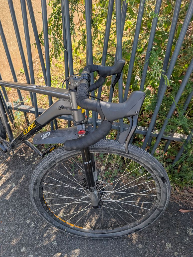 Used CUBE Aim Other 2021 Urban — image 1 of 5
