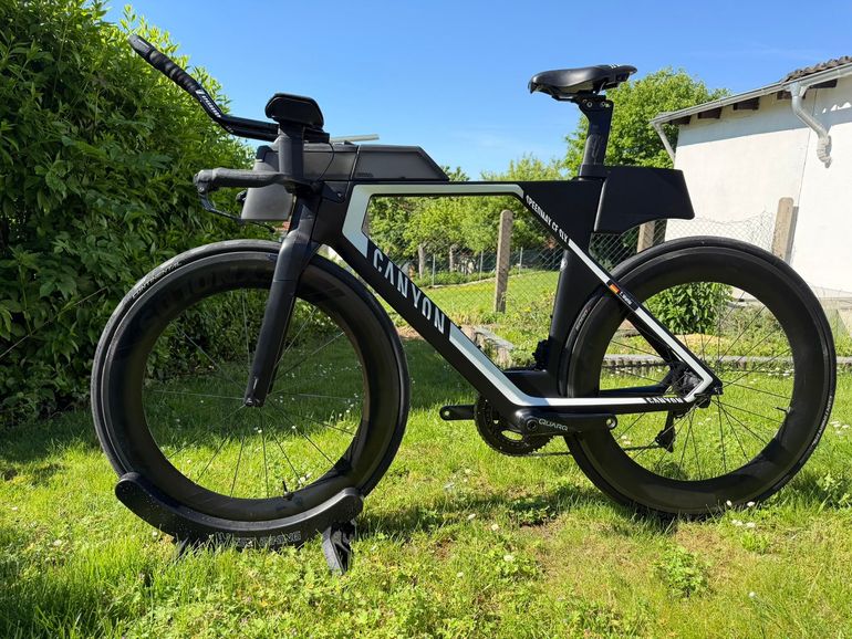 Used Canyon Speedmax CF SLX 9.0 2018 2018 Road & Gravel, Black — image 1 of 17
