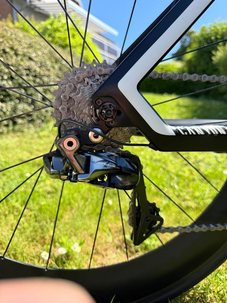 Used Canyon Speedmax CF SLX 9.0 2018 2018 Road & Gravel, Black — image 7 of 17