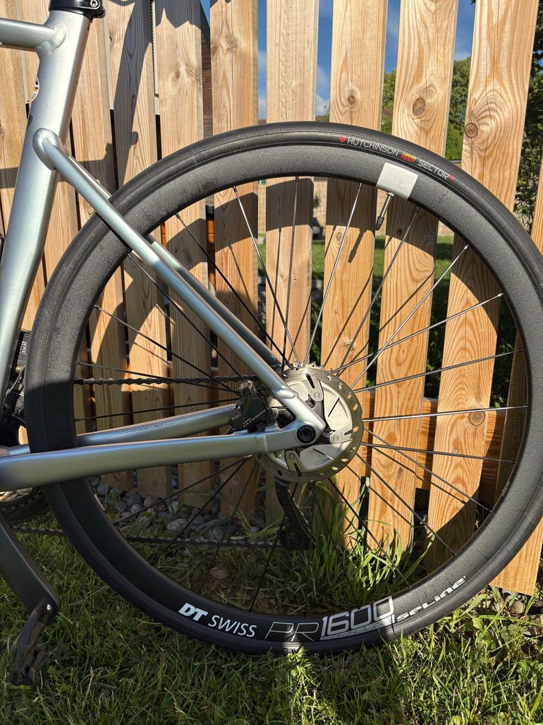 Used Specialized Allez Sprint Comp 2023 Road & Gravel, Hellgrau — image 7 of 13