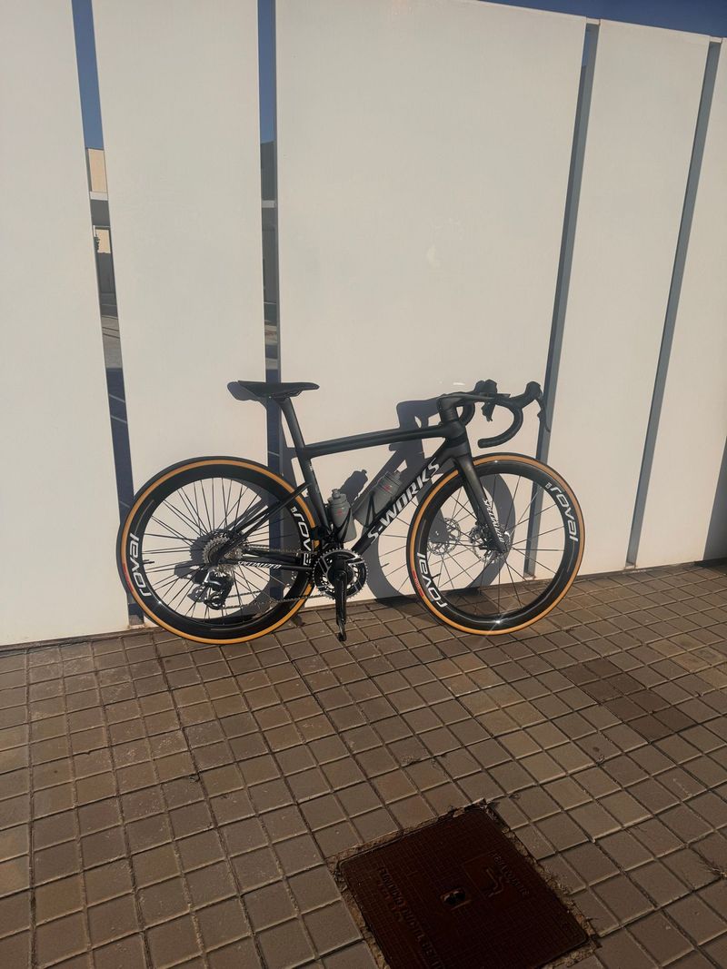 Used Specialized S-Works Tarmac SL8 - SRAM RED AXS 2026 2026 Road & Gravel