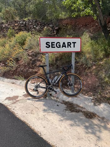 Used Specialized S-Works Tarmac SL8 - SRAM RED AXS 2026 2026 Road & Gravel, Blue — image 3 of 3