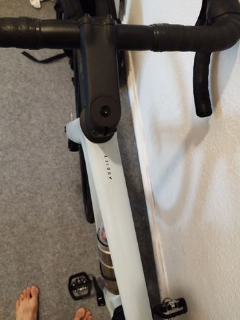 Used Scott Addict RC Shimano 105 2025 Road & Gravel, Hellgrau — image 9 of 11