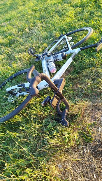 Used Scott Addict RC Shimano 105 2025 Road & Gravel, Hellgrau — image 2 of 11