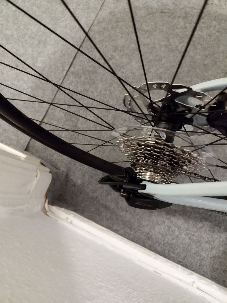 Used Scott Addict RC Shimano 105 2025 Road & Gravel, Hellgrau — image 6 of 11