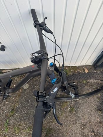 Used Specialized Stumpjumper Comp Alloy - SRAM NX Eagle, Fox Rhyhm 2022 2022 Mountainbike — image 6 of 10