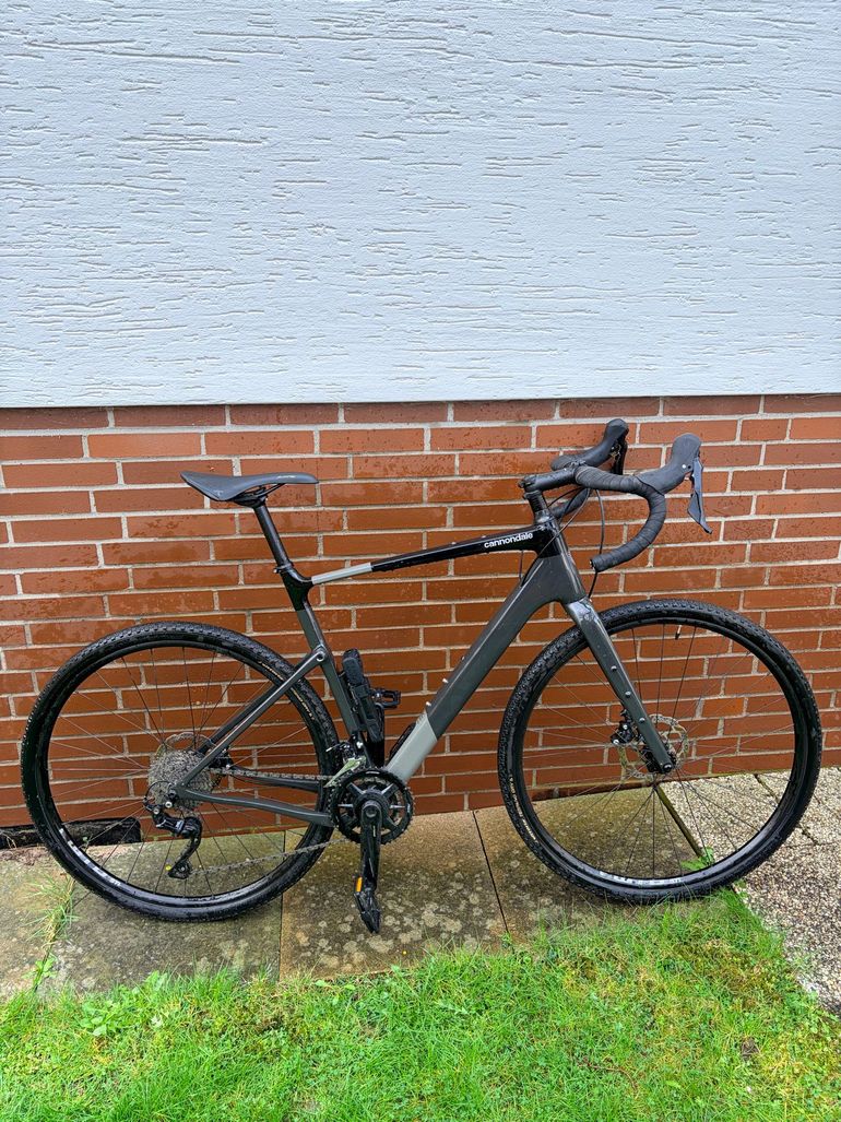 Used Cannondale Topstone Carbon 4 2023 2023 Road & Gravel — image 1 of 4