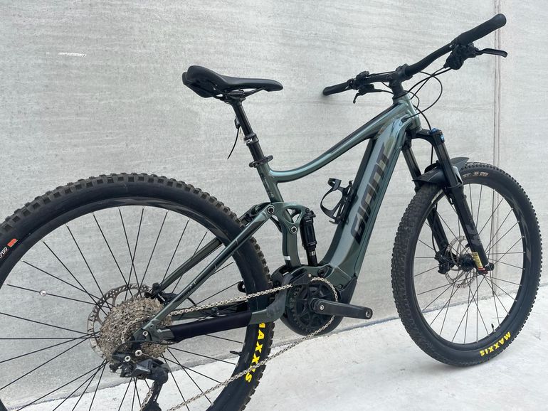 Used Giant Stance E+ 2 2021 2021 Mountainbike, Green, 29 — image 3 of 9