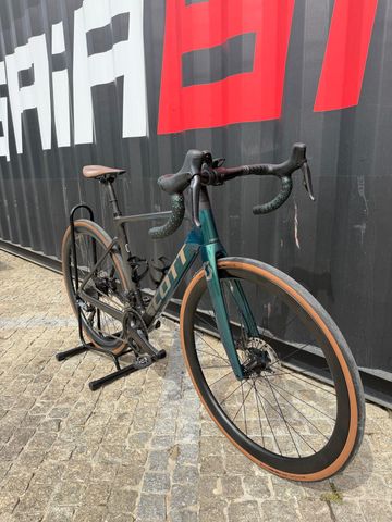Brugt Scott Addict RC eRIDE 10 2025 2025 Road & Gravel — billede 4 af 10