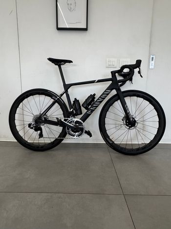 Used Canyon Ultimate CFR AXS 2025 2025 Road & Gravel