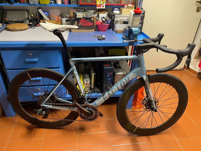 Used Factor O2 SRAM Red eTap AXS 2024 Road & Gravel — image 8 of 9