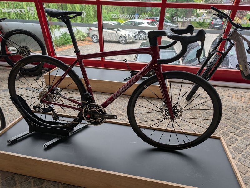 Used Specialized S-Works Aethos 2 - SRAM RED AXS 2026 2026 Road & Gravel