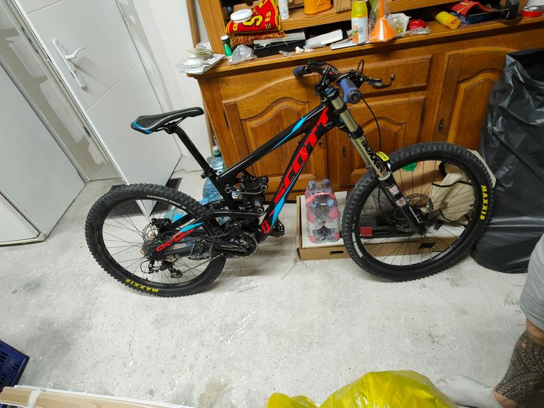 Used Scott Gambler 30 2014 Mountainbike, Schwarz — image 1 of 6