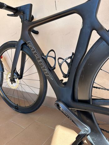 Used Giant Propel Advanced 1 Disc 2020 2020 Road & Gravel, Black — image 2 of 17