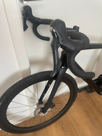 Used Trek Domane SL 6 2020 2020 Road & Gravel, Schwarz — image 6 of 12