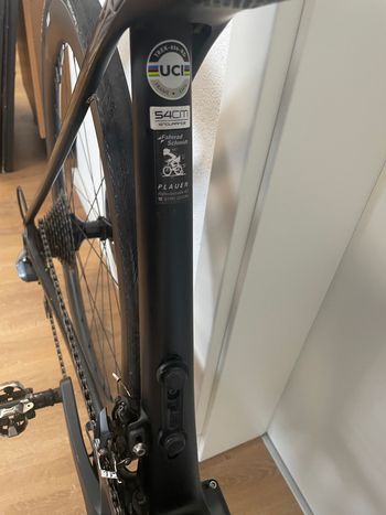 Used Trek Domane SL 6 2020 2020 Road & Gravel, Schwarz — image 10 of 12