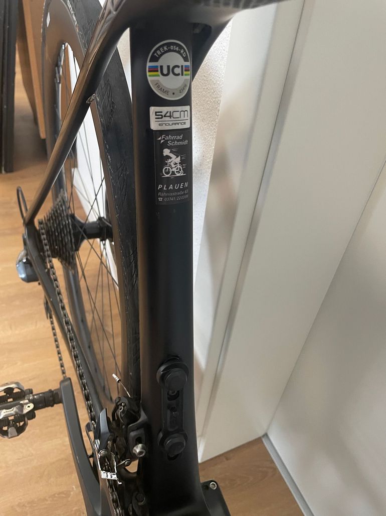Used Trek Domane SL 6 2020 2020 Road & Gravel, Schwarz — image 10 of 12