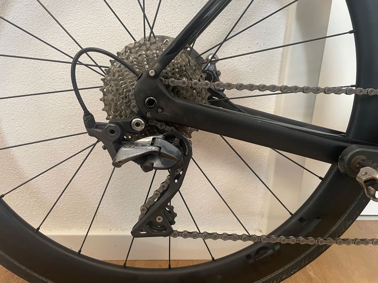 Used Trek Domane SL 6 2020 2020 Road & Gravel, Schwarz — image 4 of 12