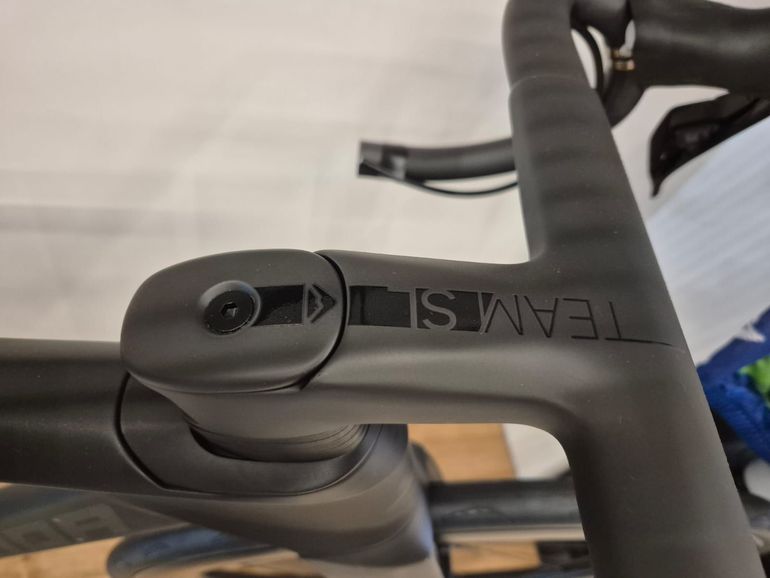Used Merida Merida Reacto 6000 2027 2027 Road & Gravel, Black — image 3 of 7