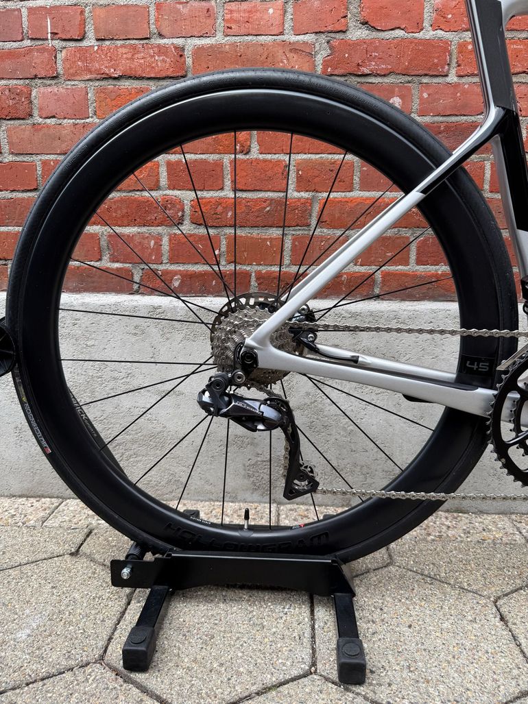 Used Cannondale Supersix Shimano Ultegra Di2 2023 Road & Gravel — image 2 of 14
